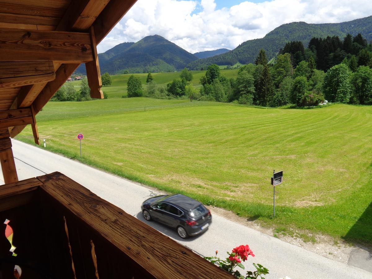 Gaestehaus Eschenhof Reit im Winkl Exterior foto